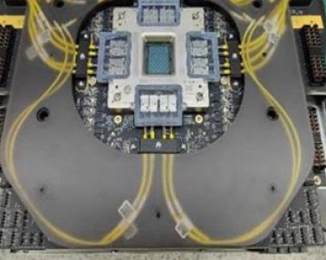 Example of fiber routing inside the box without interweaving 